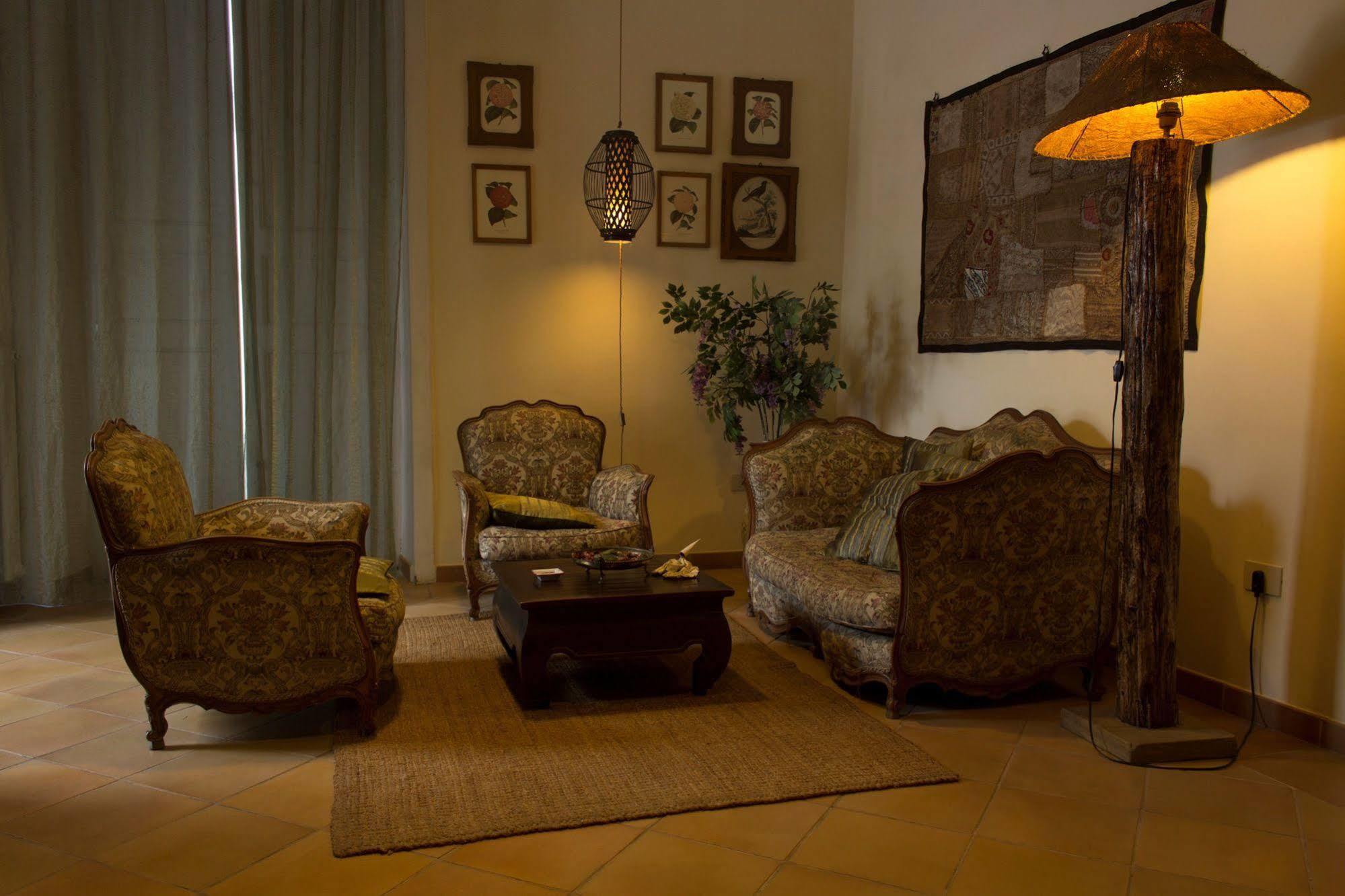 Dimora Dei Giganti Bed & Breakfast Napoli Eksteriør bilde